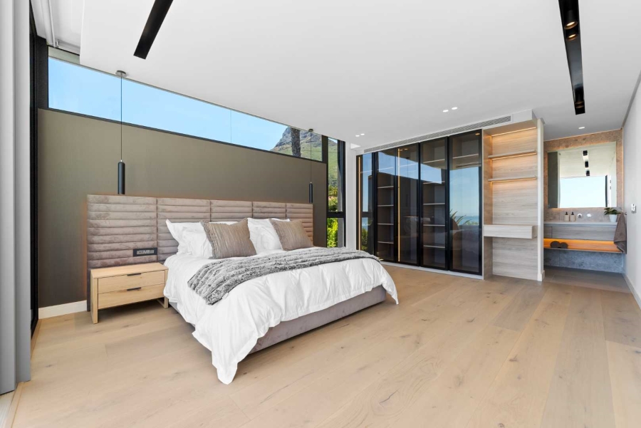 5 Bedroom Property for Sale in Camps Bay Western Cape